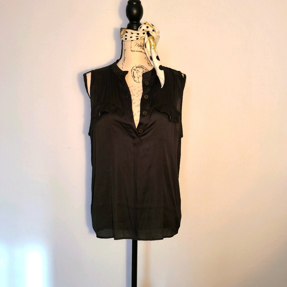 H&M Button Up Light-weight, Sleeveless Blouse